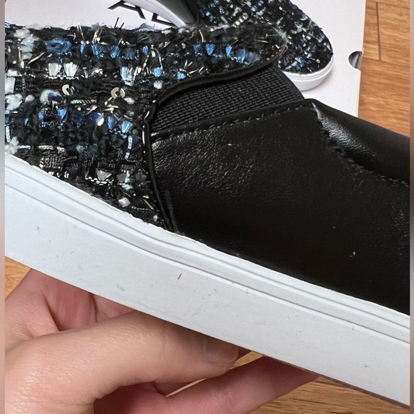 nine west sneakers - Picture 6 of 7